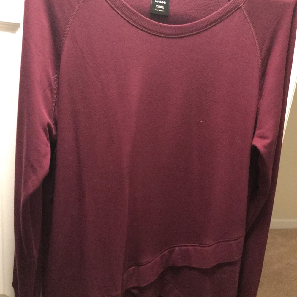Plum Yoga top with high low hem